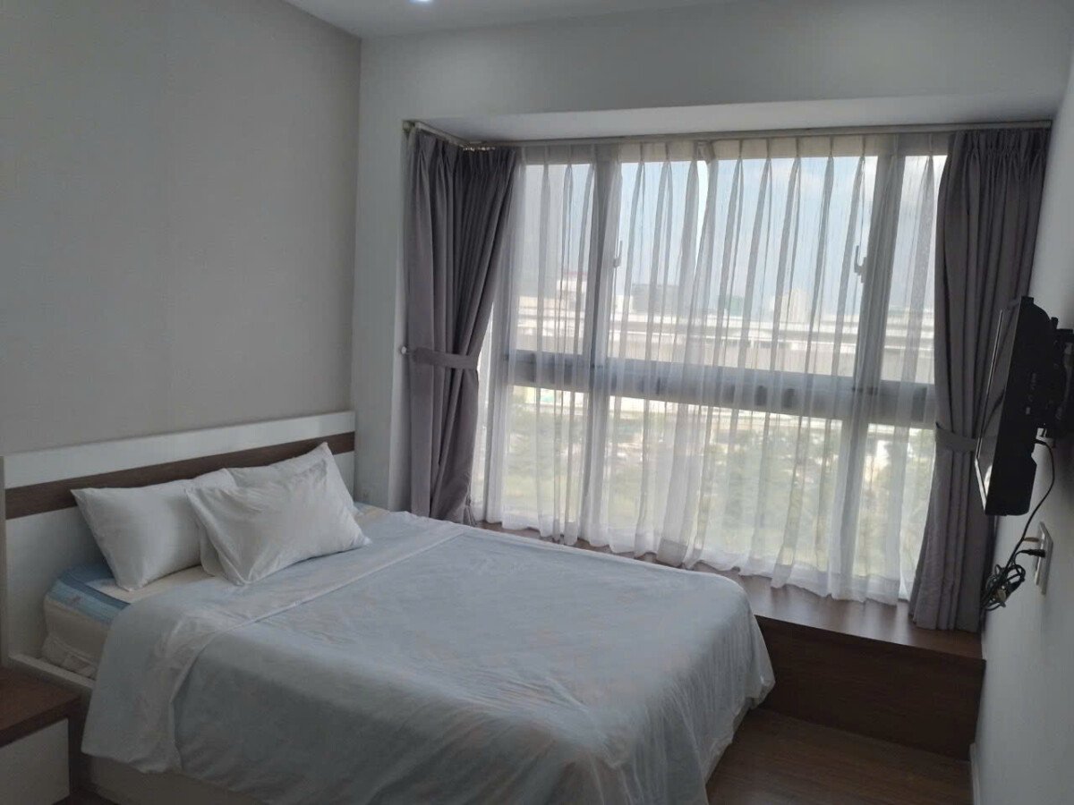 phong ngu can ho cho thue 5 - Cho thuê căn hộ Scenic Valley 1. DT 71m2 lầu cao- view thoáng- thiết kế 2 phòng ngu-2wc- Giá thuê 19 Triệu/Tháng