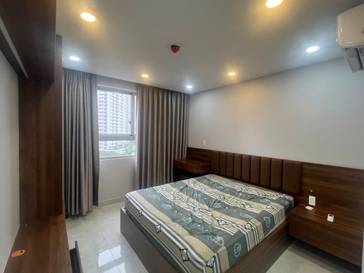 phong ngu can ho cho thue 6 - Cho thuê căn hộ chung cư Scenic Valley 2, 80m2, 02pn, giá 22tr/tháng, nhà mới đầy đủ nội thất.