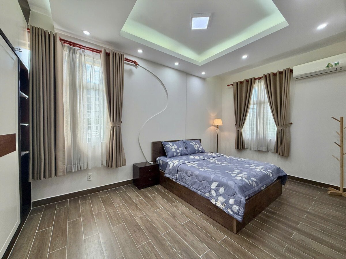 phong ngu chinh rong lon - Bán căn góc Sky Garden 1. DT 91m2 Nhà đẹp- Thiết kế 3 Phòng ngủ-2wc- Nhà trống nhận nhà vào ngay. Giá 6.850 Tỷ