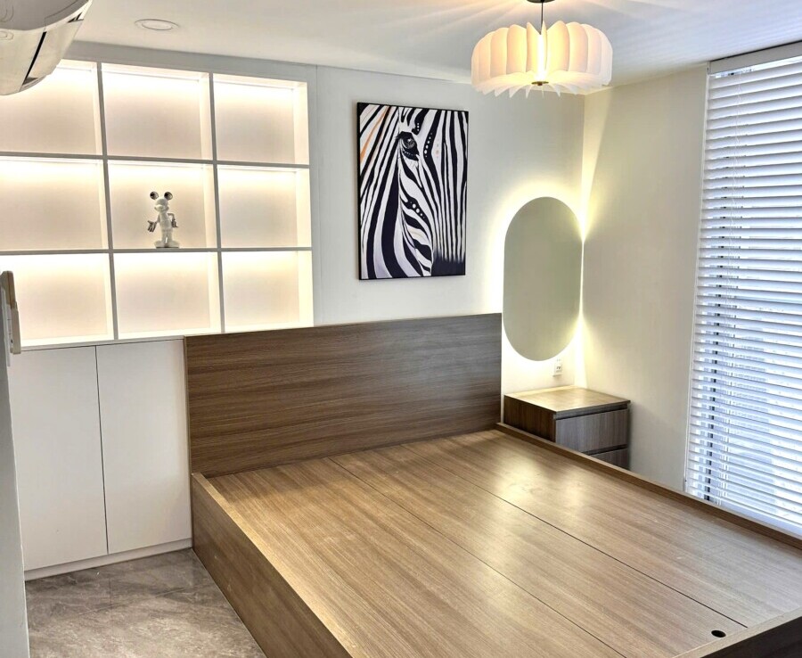 phong ngu hoan thien noi that 900x738 - Giá mua bán căn hộ Duplex 4pn tòa A chung cư Scenic Valley 1 phường Tân Mỹ T1/2026