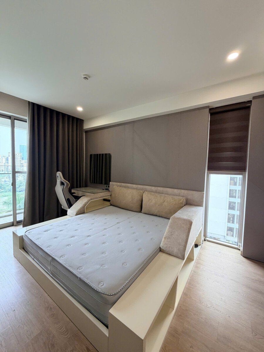 phong ngu master 2 - Giá mua bán căn hộ 4pn số 04 tòa B chung cư The Signature phường Tân Mỹ T1/2026