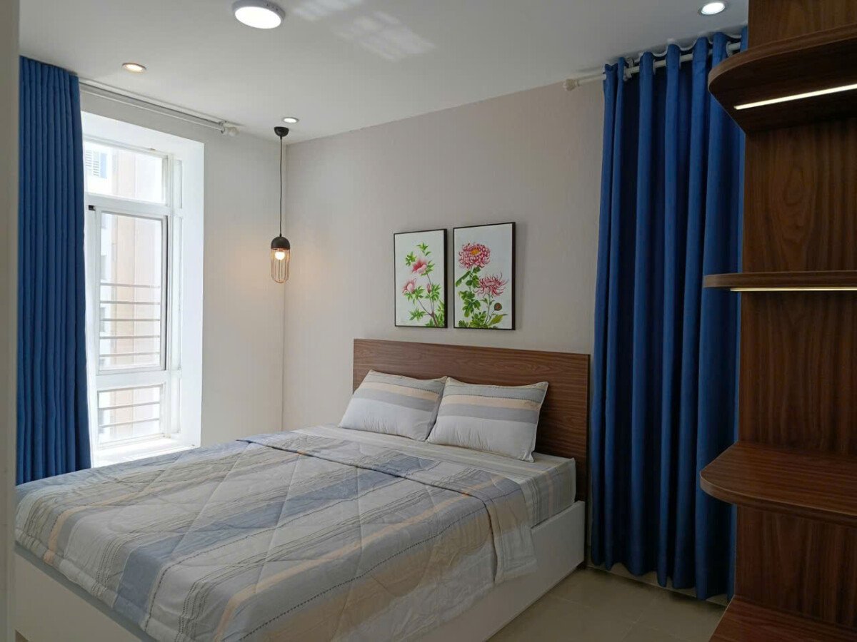 phong ngu nho can ho ban - Cần bán nhanh căn hộ 68m2, chung cư Sky Garden 3, giá 5.330 tỷ, nội thất đầy đủ, xem nhà dễ.