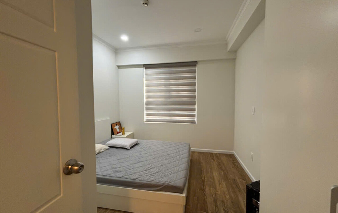 phong ngu thu ba 1170x738 - Cho thuê căn hộ Saigon South Residence. DT 104m2 Thiết kế 3 Phòng ngủ-2wc. Đầy đủ nội thất- Giá 21 Triệu/Tháng