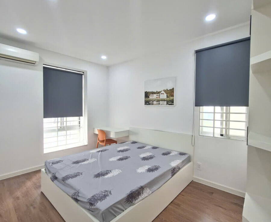 phong ngu view don nang 900x738 - Cho thuê căn hộ đẹp tại Sky Garden 3. DT 68m2 Nội thất mới- view nam- 2 phòng-2wc- Giá thuê 18 Triệu/Tháng