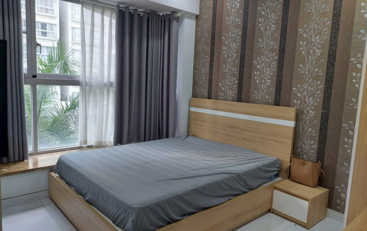 phong ngu view dong nam can ho scenic ban 1170x738 - Bán nhanh căn hộ Scenic Valley 1. DT 81m2 Nhà đẹp- View hồ bơi- 2 phòng-2wc- ban công hướng Đông Nam- Giá 8.1 Tỷ