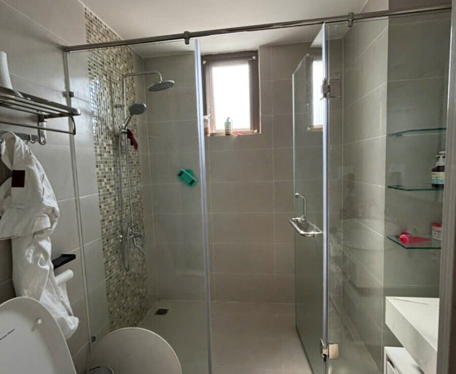 phong tam can ho cho thue 900x738 - Cho thuê căn hộ Saigon South Residence. DT 104m2 Thiết kế 3 Phòng ngủ-2wc. Đầy đủ nội thất- Giá 21 Triệu/Tháng