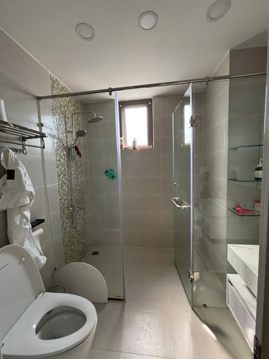 phong tam can ho cho thue - Cho thuê căn hộ Saigon South Residence. DT 104m2 Thiết kế 3 Phòng ngủ-2wc. Đầy đủ nội thất- Giá 21 Triệu/Tháng