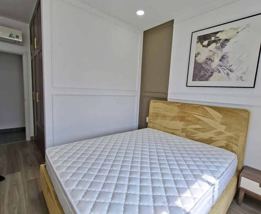 phopng ngu 2 don nang 900x738 - Cho thuê căn hộ Saigon South Residence. DT 104m2 Nội thất cao cấp- 3 phòng ngủ-2wc- View trực diện hồ bơi- Giá 26 Triệu/Tháng