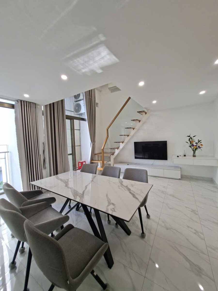 shophouse midtown rat dep 1 - Cho thuê nhanh Shop House Midtown Tòa M7. Vừa ở vừa kinh doanh. DT 70m2 Đủ nội thất- 1 phòng ngủ-1wc- Giá 19 Triệu/Tháng