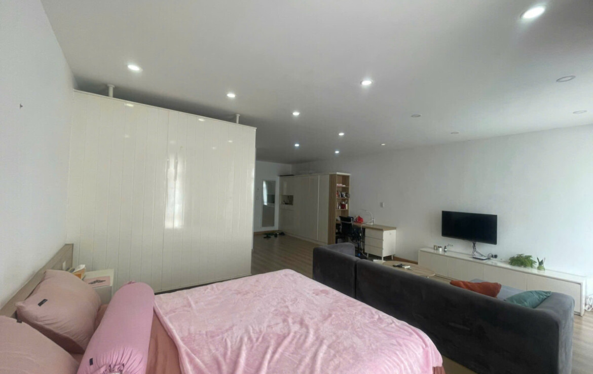 stuido sky 3 can ban 1170x738 - Bán nhanh căn hộ Sky Garden 3. DT 56m2 Thiết kế dạng Studio Đang sẵn khách thuê dài hạn- Giá tốt 4.5 Tỷ