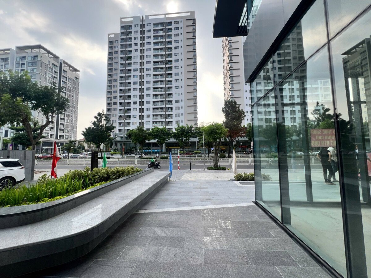 vi tri shophouse cho thue goc lien ke duong nguyen luong bang - Giá cho thuê Shophouse SH07 góc đường Nguyễn Lương Bằng chung cư The Aurora T1/2026