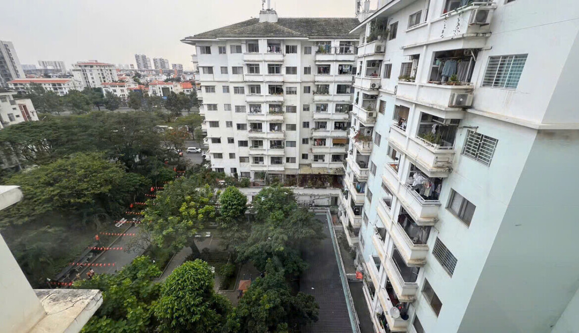 view can ho ban 4 1170x673 - Bán căn hộ Hưng Vượng 3. DT 60m2 Nhà đẹp- View Nam mát mẻ- 2 phòng ngủ-1wc- Lầu trung- Giá 4.7 Tỷ