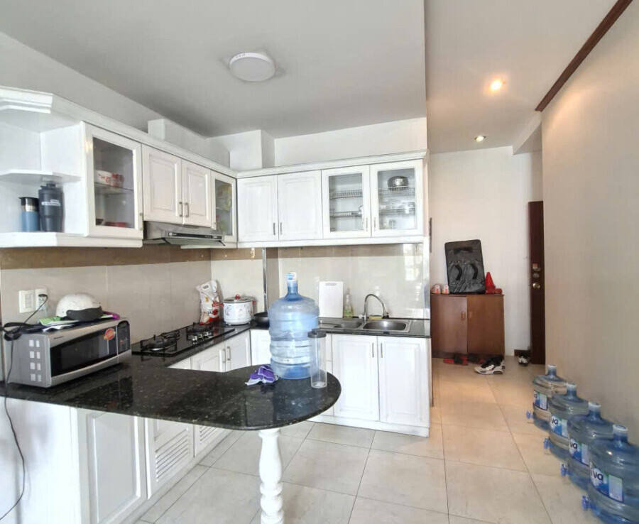 bep 900x738 - Cho thuê căn hộ Sky Garden 2. DT 81m2 Thiết kế 3 Phòng ngủ-2wc- View hồ bơi- đầy đủ nội thất- Giá rẻ 13 Triệu/Tháng