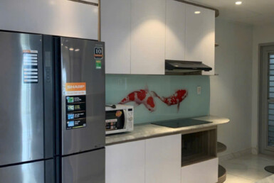 bep can ho cho thue gap 385x258 - Cho thuê căn hộ 03pn, chung cư Scenic Valley 1, giá 1.100usd/tháng, đủ nội thất, xem nhà dễ.