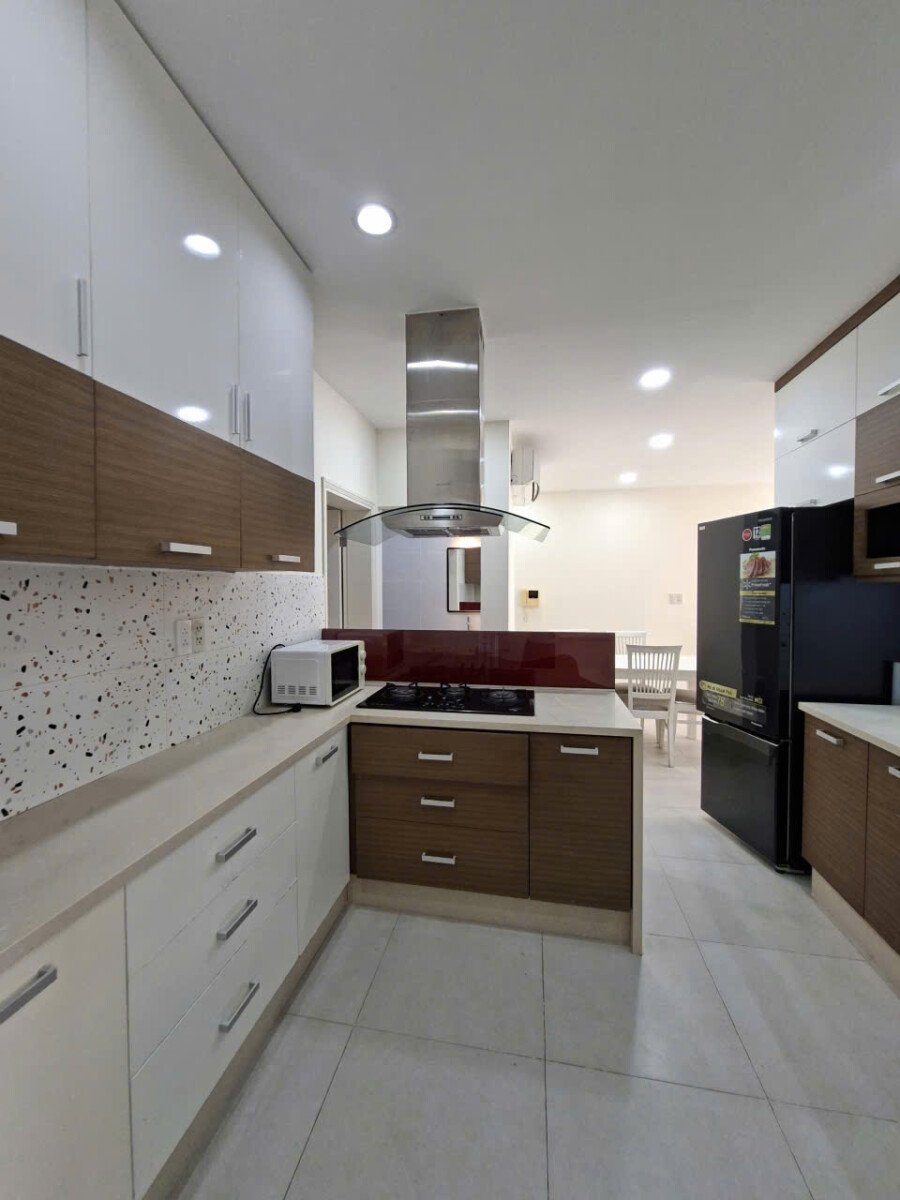 bep rong can ho cho thue - Cho thuê căn hộ Sky Garden 3. DT 68m2 Nhà đẹp- lầu cao- Nội thất đầy đủ- 2 Phòng-2wc- Giá chỉ 16 Triệu/Tháng