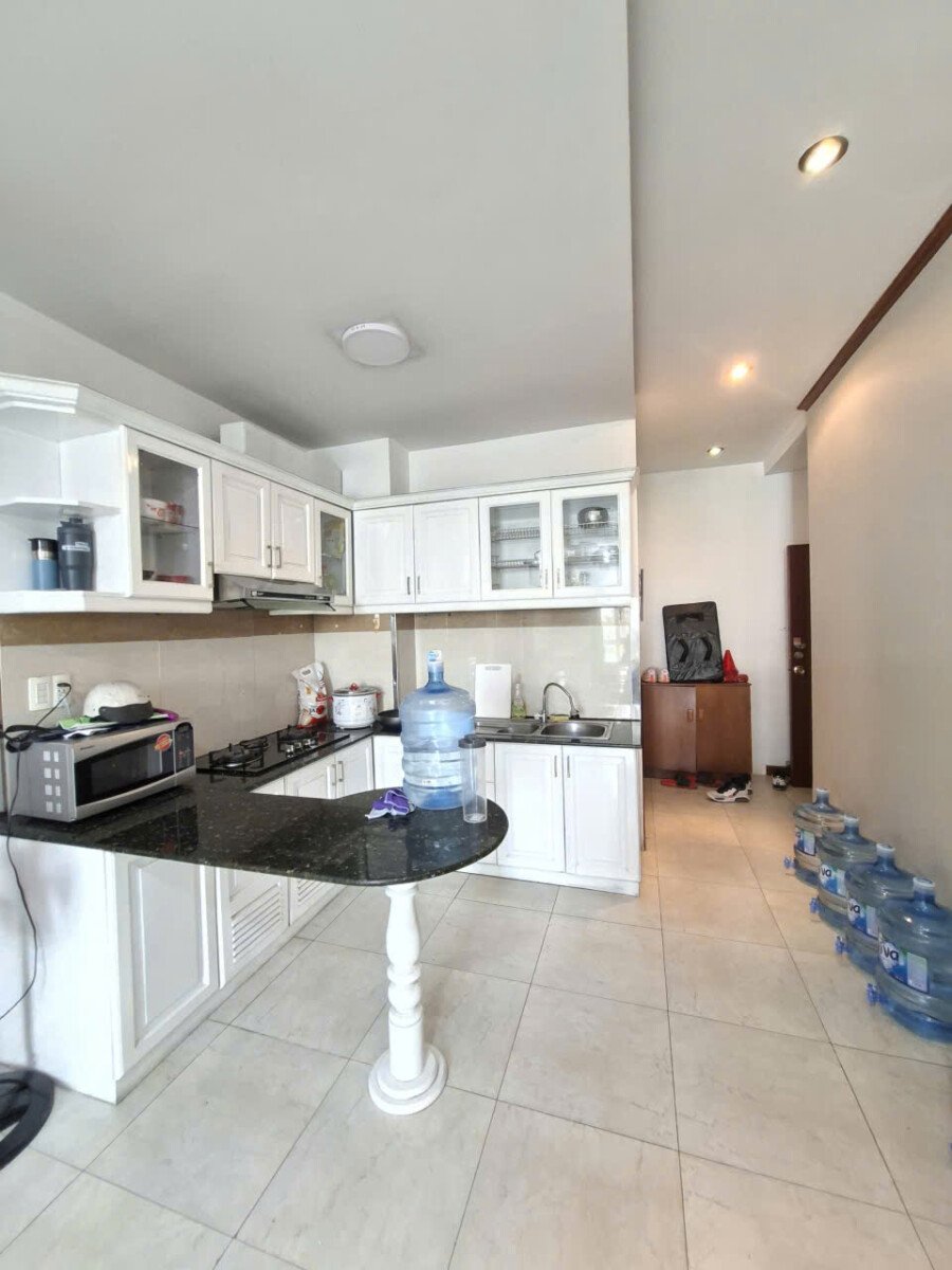 bep - Cho thuê căn hộ Sky Garden 2. DT 81m2 Thiết kế 3 Phòng ngủ-2wc- View hồ bơi- đầy đủ nội thất- Giá rẻ 13 Triệu/Tháng
