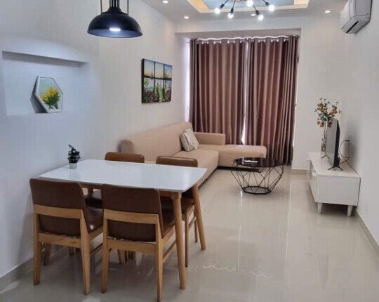 Bán nhanh căn góc Sky Garden 3. DT 72m2 Lầu cao- View trực diện hồ bơi- 2 Phòng-2wc- Giá 6.490 Tỷ