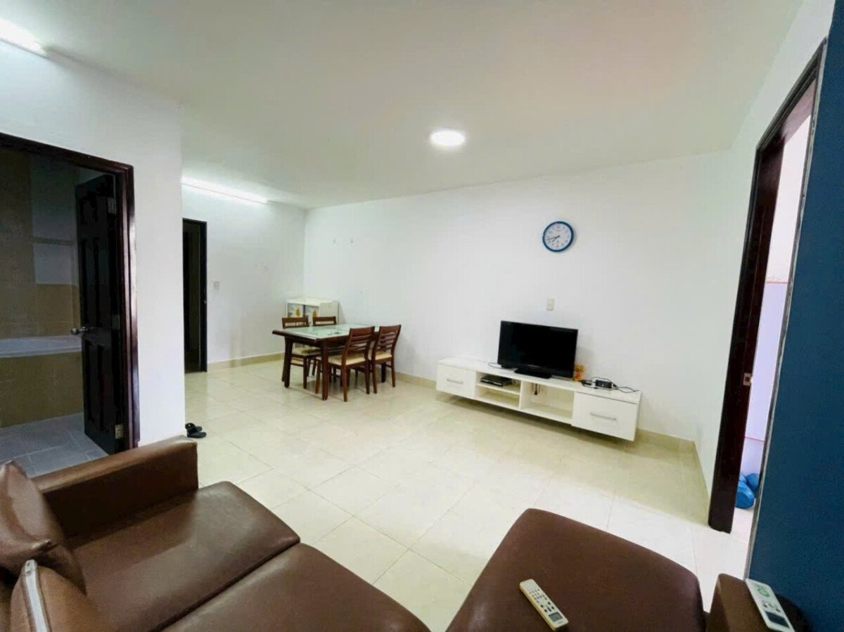 can ho 56m2 sky can ban - Cần bán căn hộ Sky Garden 3. DT 56m2 View trực diện hồ bơi- 2 phòng-2wc- Giá bán 4.8 Tỷ