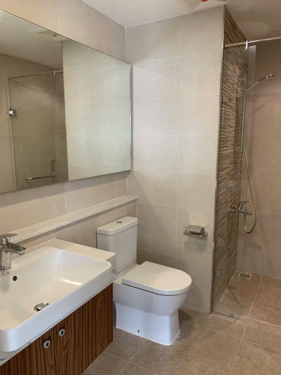 can ho co 2 nha tam day du thiet bi 1 - Giá mua bán căn hộ 3pn chung cư Riverpark Premier phường Tân Hưng T3/2026