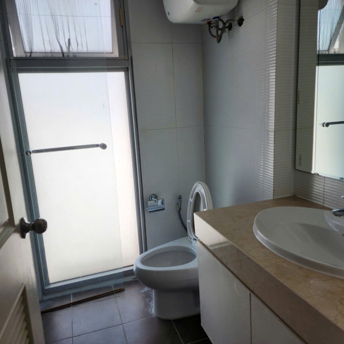 can ho co 2 nha tam hoan thien nhu hinh 2 - Bán gấp căn hộ tòa 2c chung cư Garden Court 2 phường Tân Hưng giá 13,8 tỷ