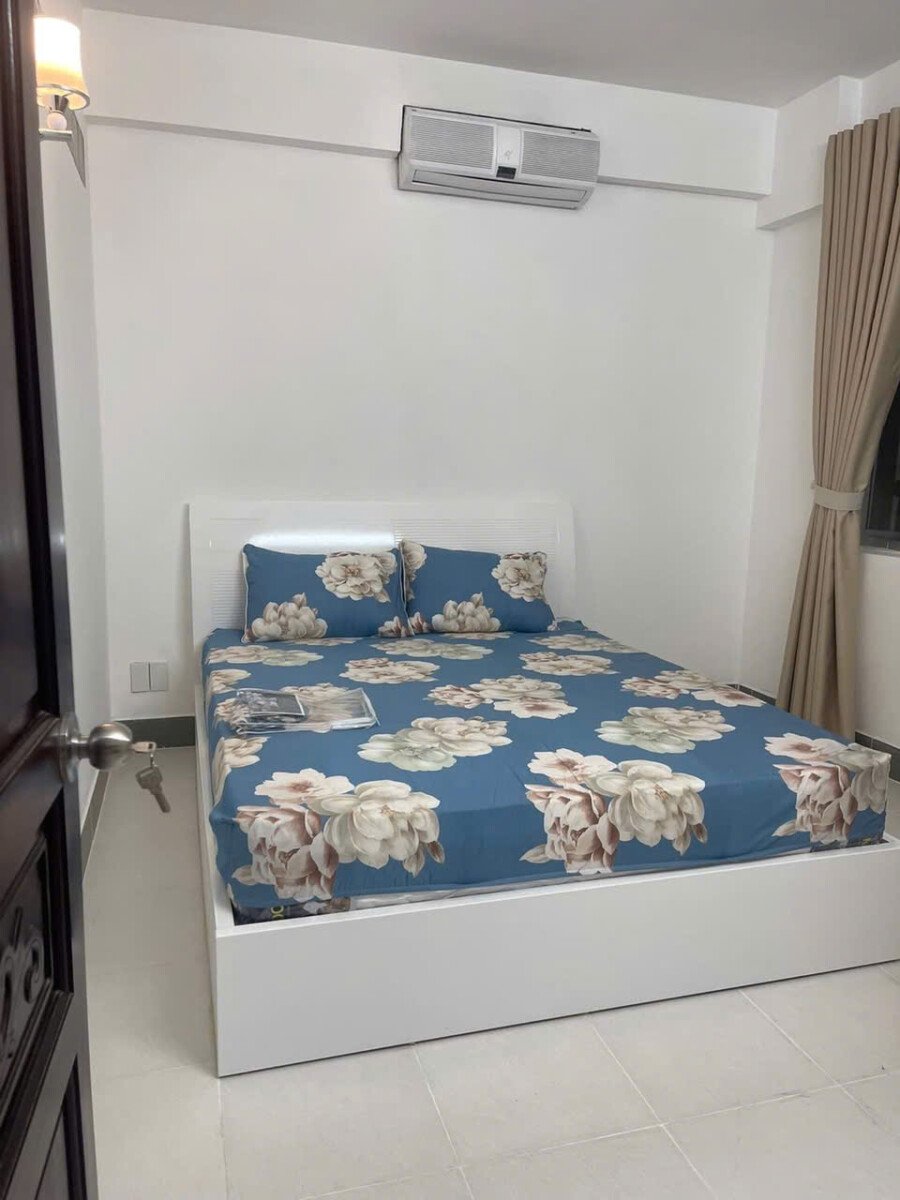 can ho hung vuong can cho thue 1 - Cho thuê căn hộ Hưng Vượng 3. DT 61m2 Thiết kế 1 Phòng ngủ-1wc- Nội thất như hình- Đang trống- Giá 10 Triệu/Tháng