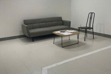 can ho hung vuong can cho thue 3 385x258 - Cho thuê căn hộ Hưng Vượng 3. DT 61m2 Thiết kế 1 Phòng ngủ-1wc- Nội thất như hình- Đang trống- Giá 10 Triệu/Tháng