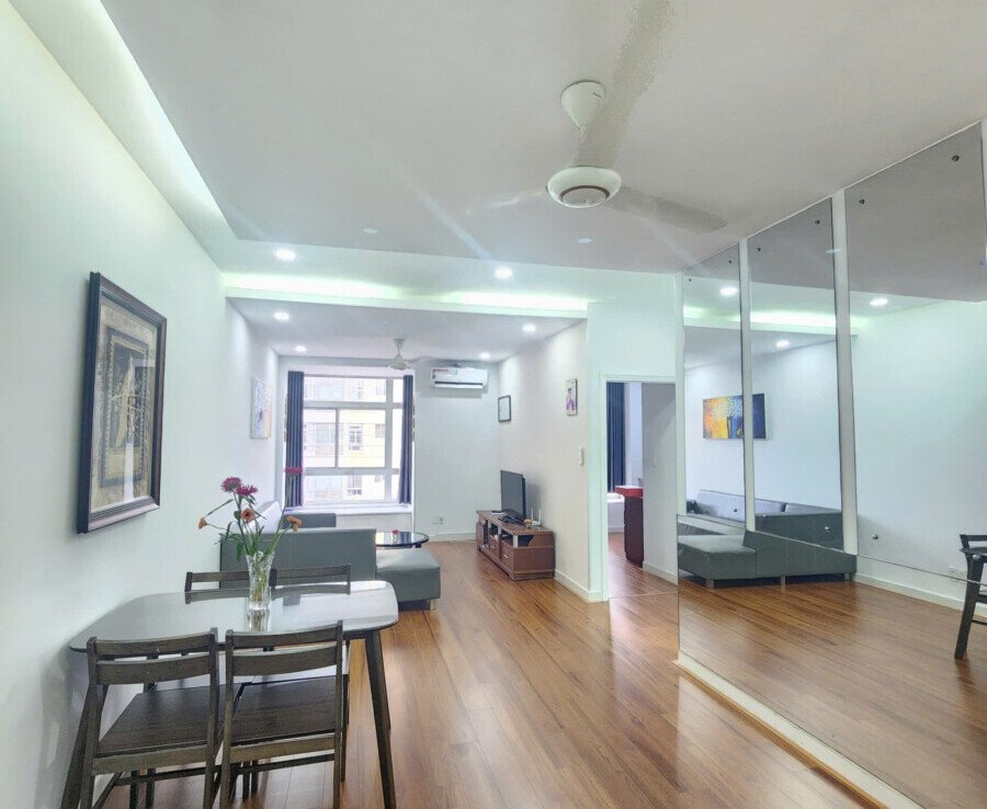 can ho sky garden 1 can cho rhue 1 900x738 - Cho thuê căn hộ Sky Garden 1. DT 88m2 Nhà đẹp-3 Phòng ngủ-2wc- Nội thất đầy đủ- Lầu trung- Giá 18 Triệu/Tháng