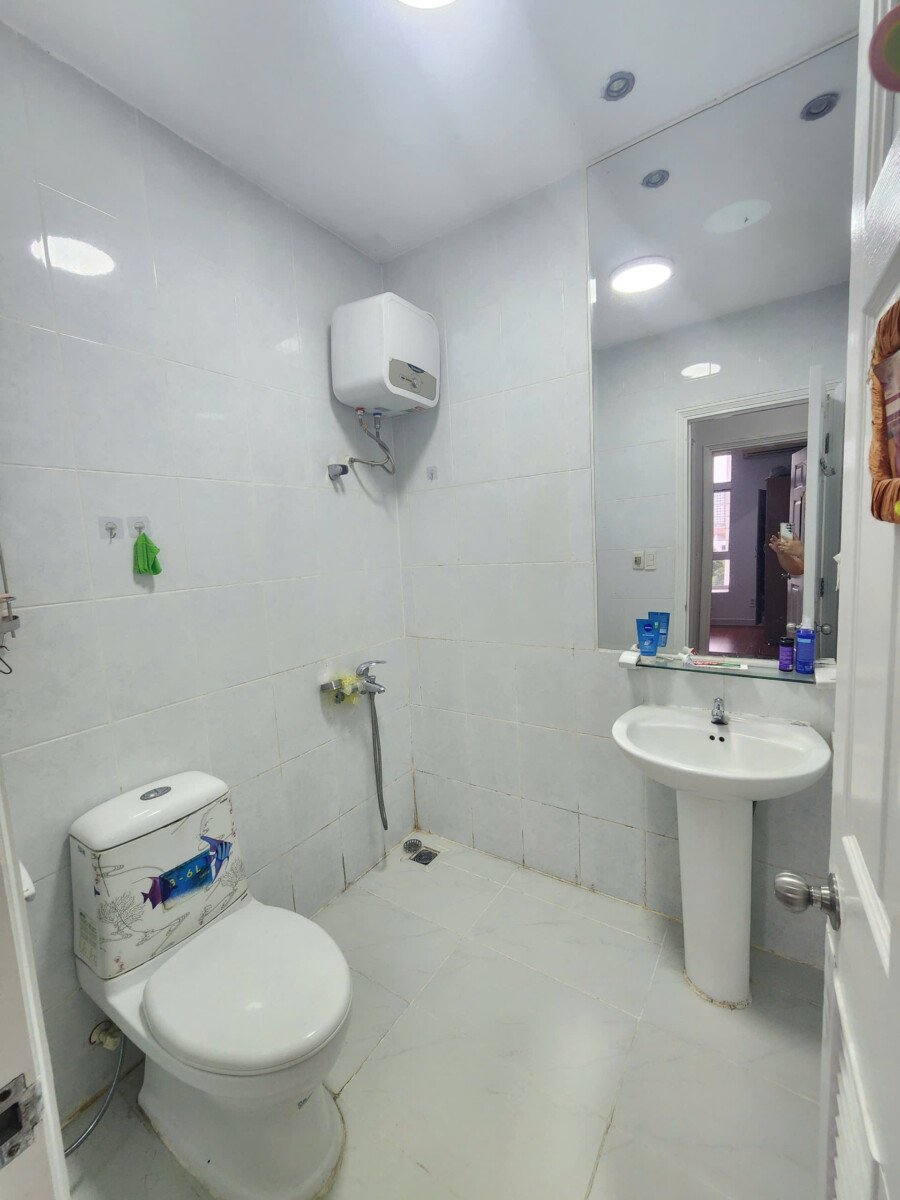 can ho sky garden 1 can cho rhue 10 - Cho thuê căn hộ Sky Garden 1. DT 88m2 Nhà đẹp-3 Phòng ngủ-2wc- Nội thất đầy đủ- Lầu trung- Giá 18 Triệu/Tháng