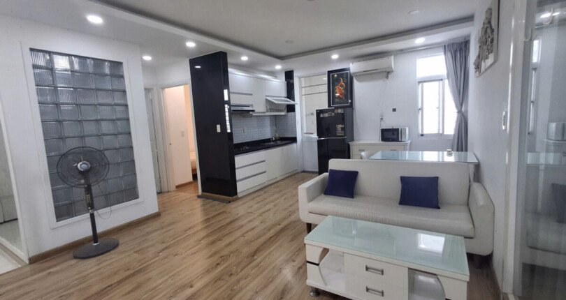 Cho thuê căn hộ Sky Garden 3. DT 68m2 Nhà thiết kế 2 Phòng-1wc- View sông rất thoáng- Giá chỉ 13 Triệu/Tháng