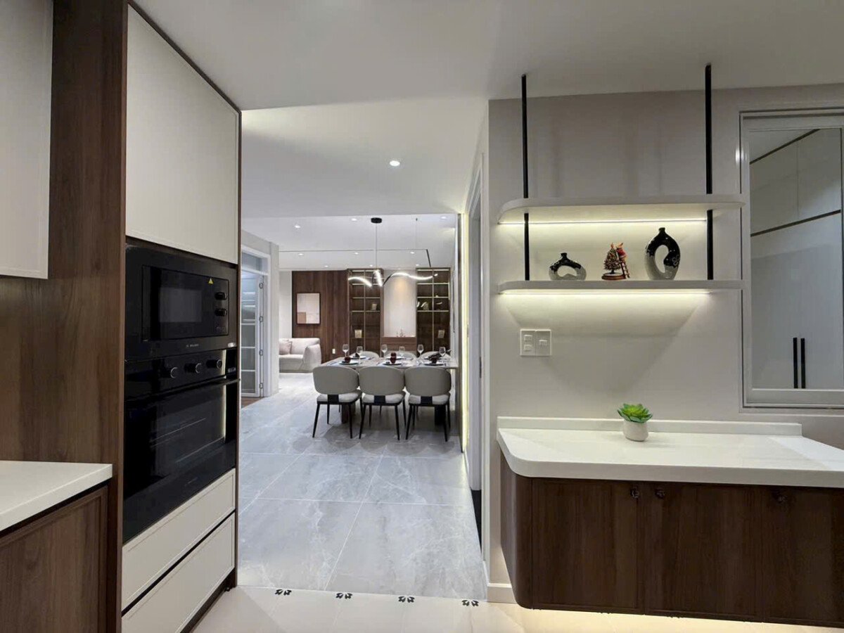 chi tiet bep va phong an - Giá mua bán căn hộ 3pn chung cư Mỹ Khánh 2b phường Tân Hưng T3/2026