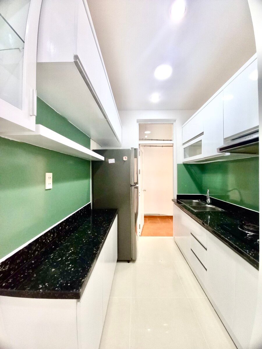 cho thue can ho sky garden 3 13 - Cần cho thuê căn hộ Sky Garden 3- DT 70m2 Lầu cao- đủ nội thất- 2 phòng-2wc- nhà trống vào ngay- Giá 16 Triệu/Tháng