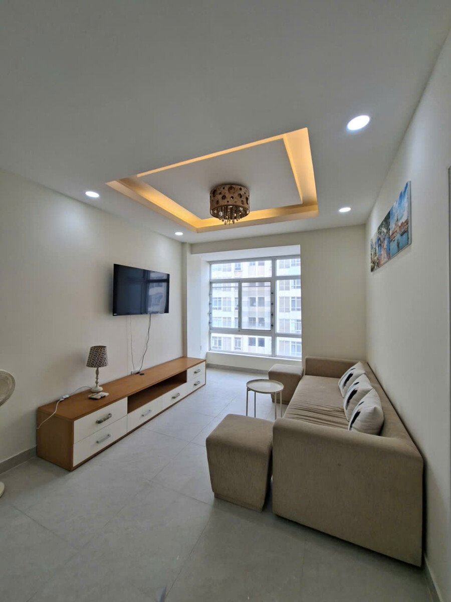 cho thue can ho sky garden 3 14 - Cho thuê căn hộ Sky Garden 3. DT 68m2 Nhà đẹp- lầu cao- Nội thất đầy đủ- 2 Phòng-2wc- Giá chỉ 16 Triệu/Tháng
