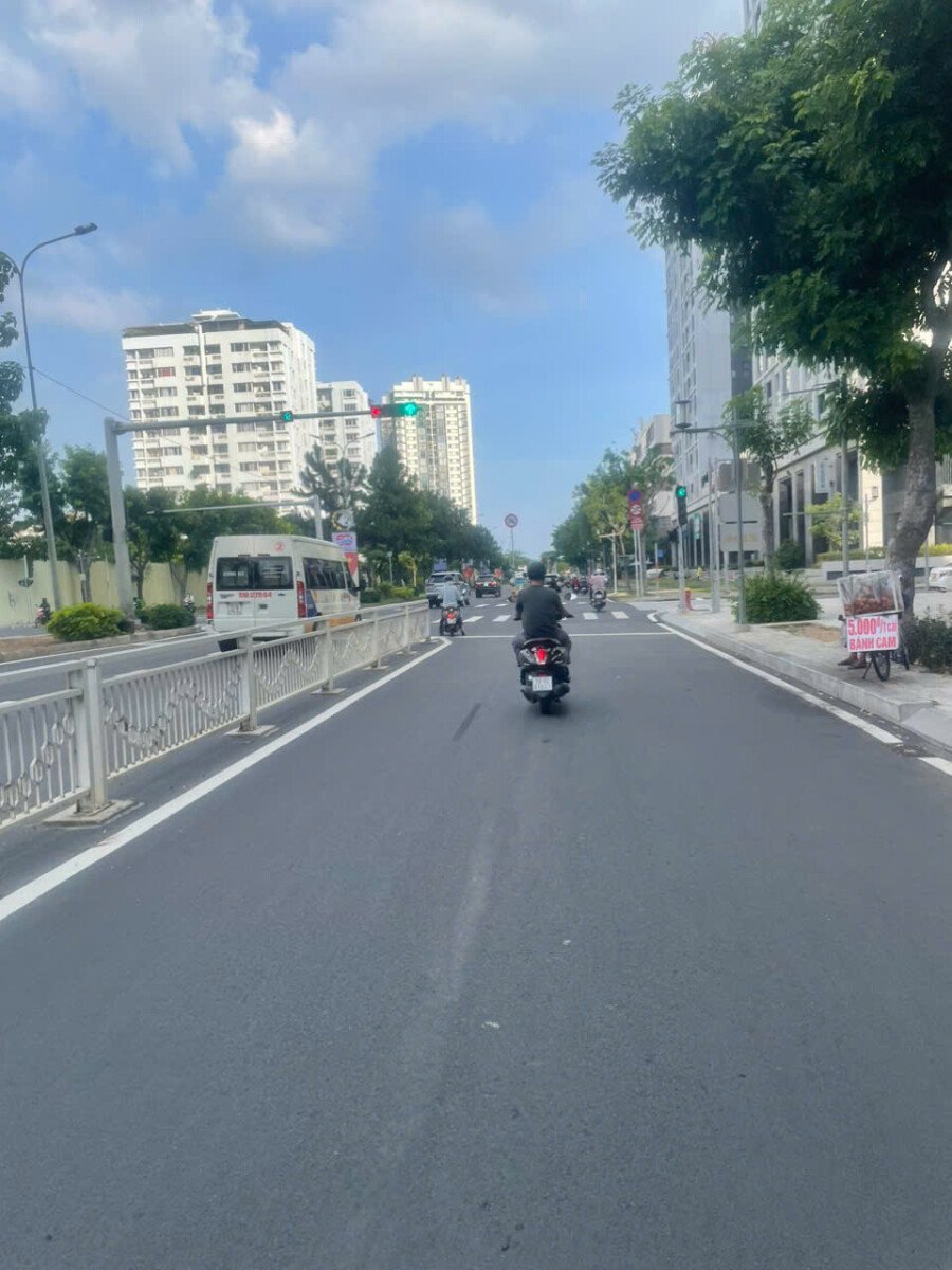 chung cu the aurora mat duong nguyen luong bang - Giá mua bán căn hộ 2pn chung cư The Aurora phường Tân Mỹ T3/2026