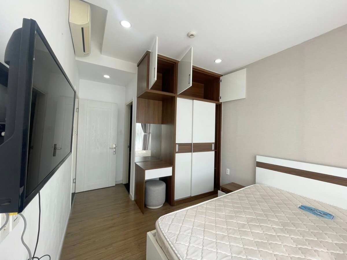 day di noi that - Cho thuê căn hộ Scenic Valley 1. DT 71m2 Nhà đẹp- tone trắng- 2 Phòng-2wc- lầu trung- đang trống- Giá 20 Triệu/Tháng