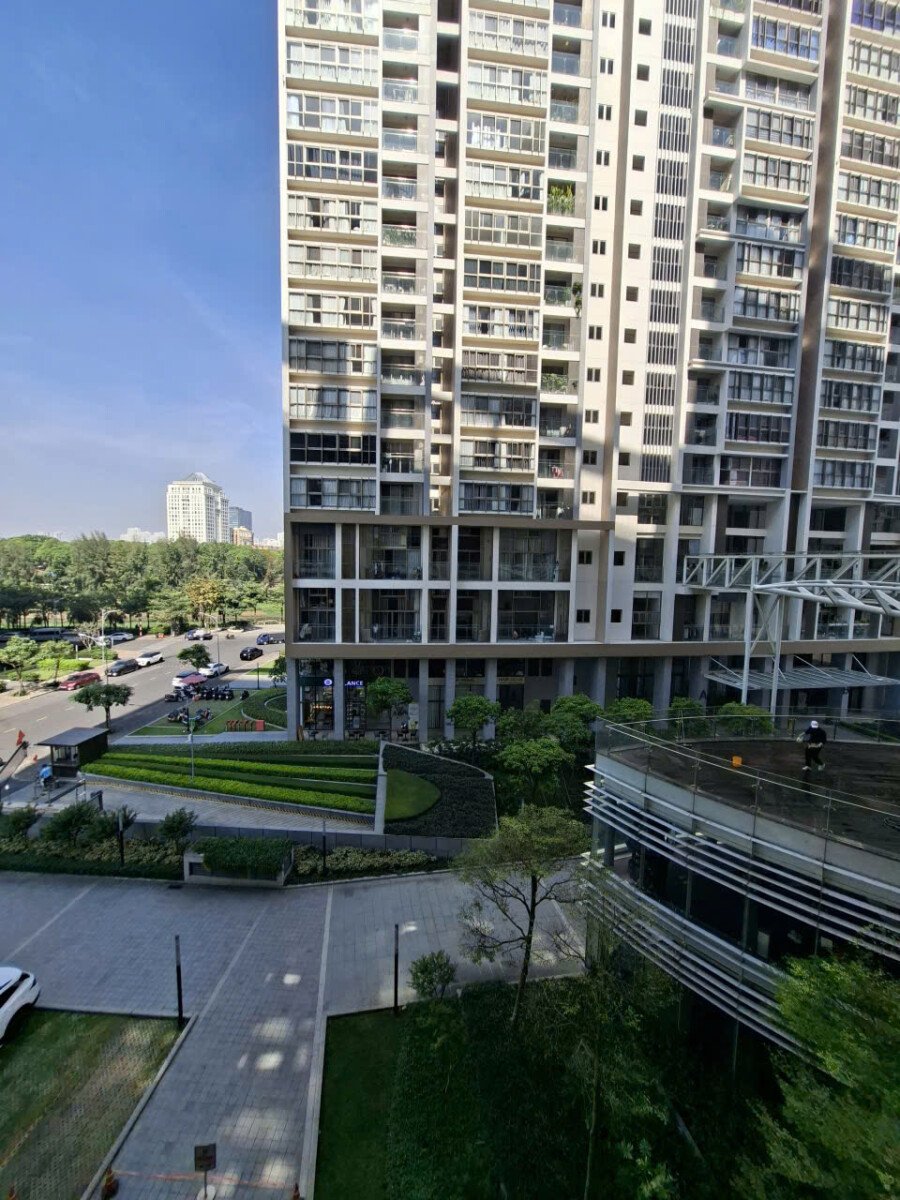 gen h z7452391222653 a2487c30ddec2daa04862fd55ec9167e - Cho thuê nhanh Shop house Midtown Tòa M7- Trệt lửng 70m2- Nhà đẹp- Đủ nội thất- Giá thuê 19 Triệu/Tháng