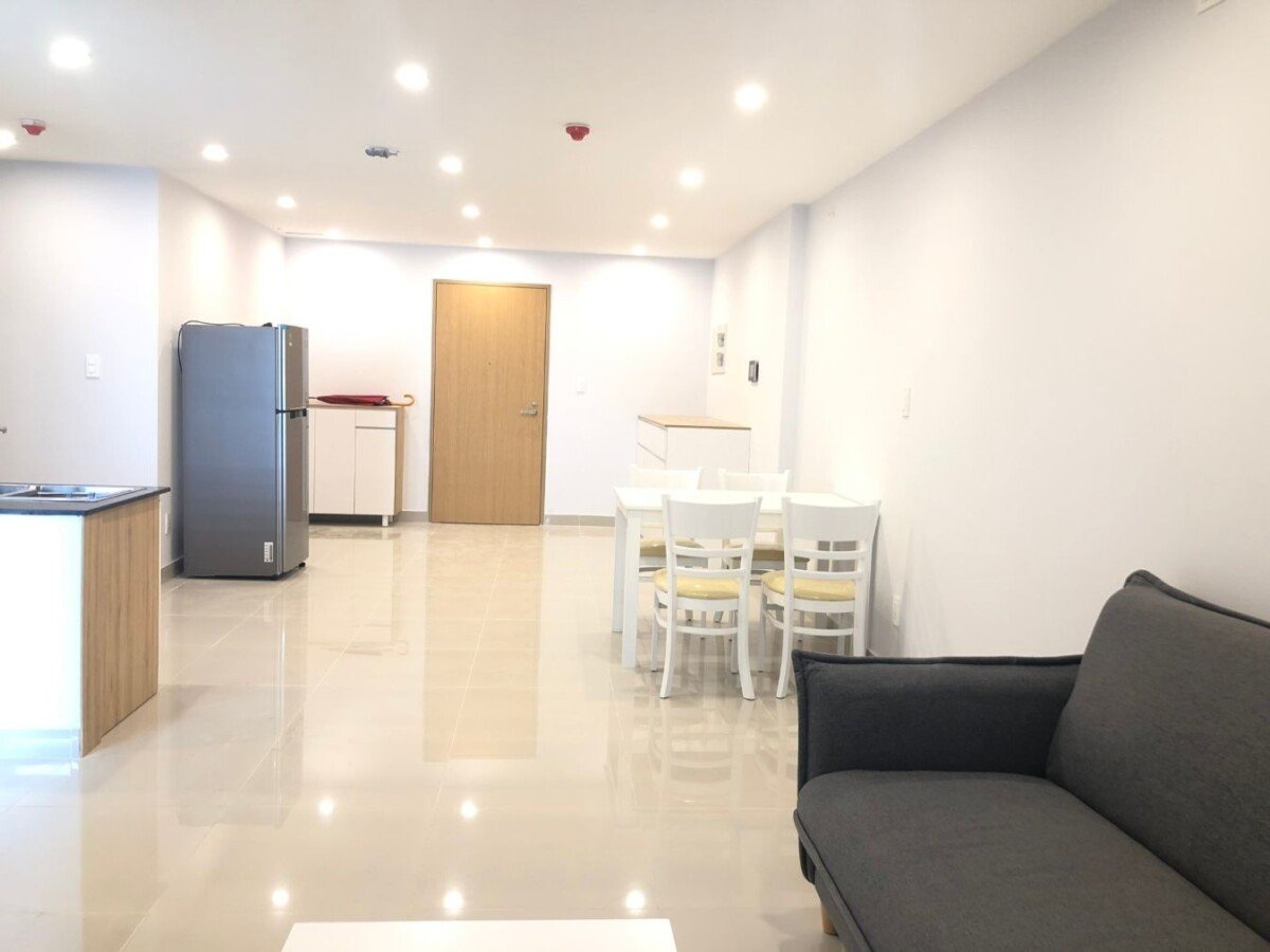 hinh anh phong khach can ho cho thue - Bán căn hộ chung cư Scenic Valley 2, 77m2, tầng cao, 02pn, giá 7.6 tỷ + 01 ô đậu xe ô tô.