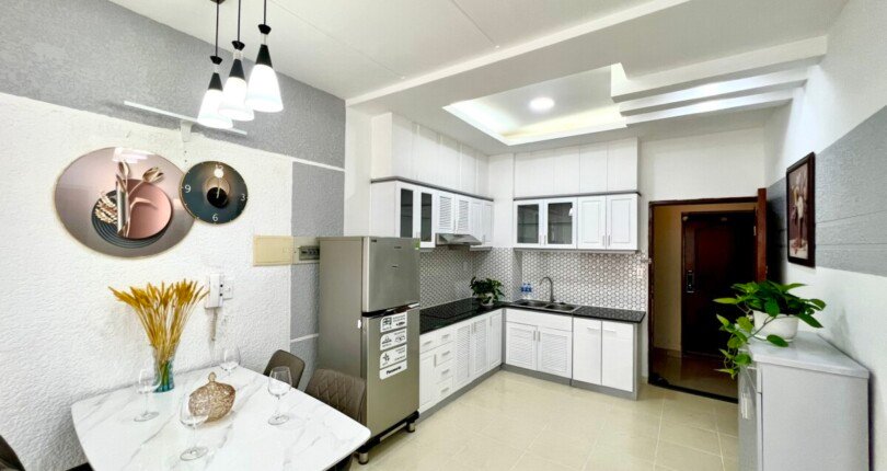 Hạ giá bán nhanh trước Tết căn hộ 71m2, chung cư Sky Garden 2, 02pn, giá 5.1 tỷ, nội thất đầy đủ.