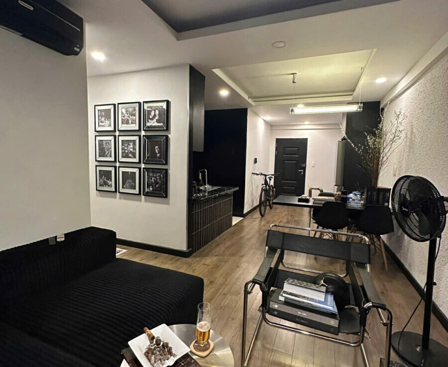 khong gian phong khach va bep 900x738 - Giá mua bán căn hộ 2pn tòa F chung cư Scenic Valley 1 phường Tân Mỹ T3/2026