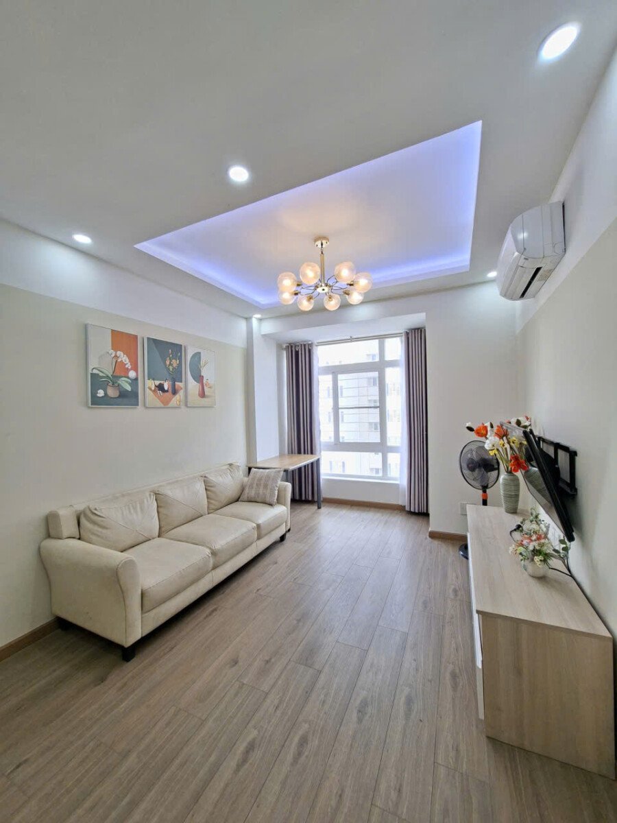 nha dep tim khach thue - Cho thuê căn hộ đẹp Sky Garden 3. DT 68m2 Thiết kế 2 Phỏng-2wc- Nội thất đầy đủ-Lầu cao- Giá 16 Triệu/Tháng