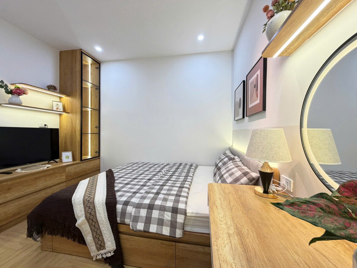 phong 2 - Bán căn hộ Sky Garden 3. DT 71m2 Nội thất cao cấp- thiết kế 3 Phòng ngủ-2wc- lầu cao- View Nam- Giá 6.690 Tỷ