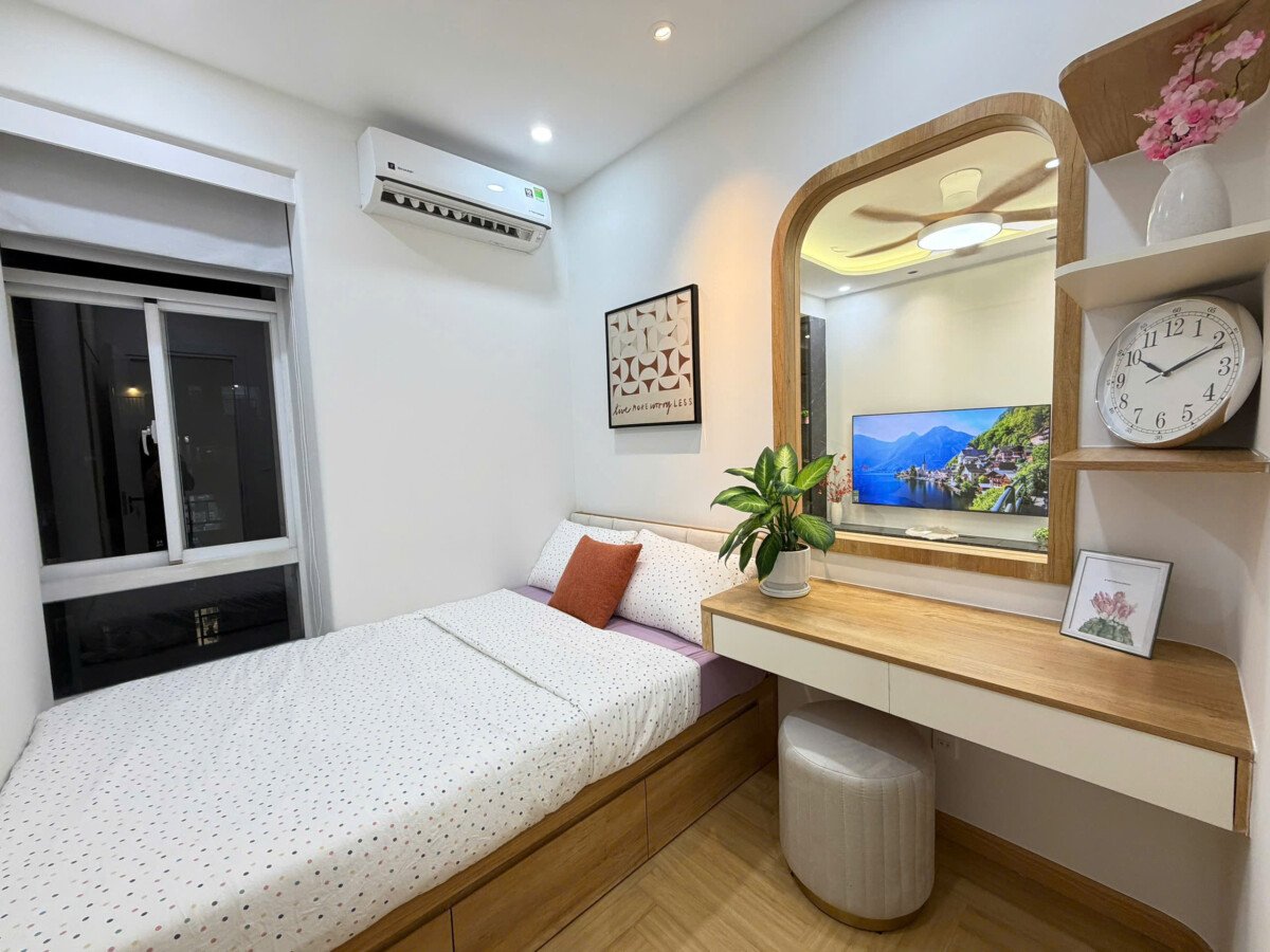 phong 3 - Bán căn hộ Sky Garden 3. DT 71m2 Nội thất cao cấp- thiết kế 3 Phòng ngủ-2wc- lầu cao- View Nam- Giá 6.690 Tỷ
