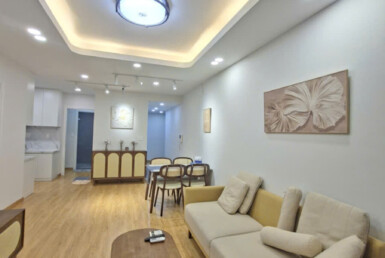 phong dep can ho sky garden 3 can cho thue 11 1 385x258 - Cho thuê căn hộ đẹp tại Sky Garden 3. DT 68m2 Nhà đẹp- Nội thất mới tinh- 2 phòng ngủ-2wc- Giá thuê 17 Triệu/Tháng