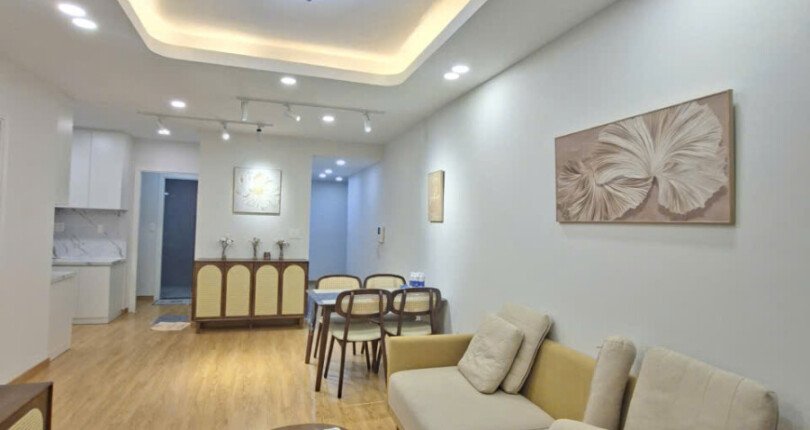 Cho thuê căn hộ đẹp tại Sky Garden 3. DT 68m2 Nhà đẹp- Nội thất mới tinh- 2 phòng ngủ-2wc- Giá thuê 17 Triệu/Tháng