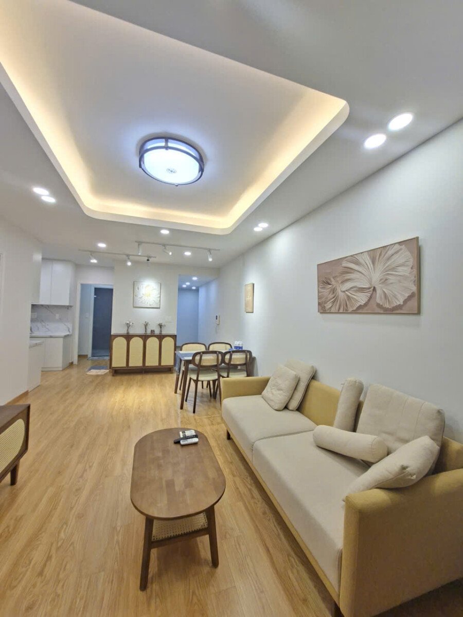 phong dep can ho sky garden 3 can cho thue 11 1 - Cho thuê căn hộ đẹp tại Sky Garden 3. DT 68m2 Nhà đẹp- Nội thất mới tinh- 2 phòng ngủ-2wc- Giá thuê 17 Triệu/Tháng