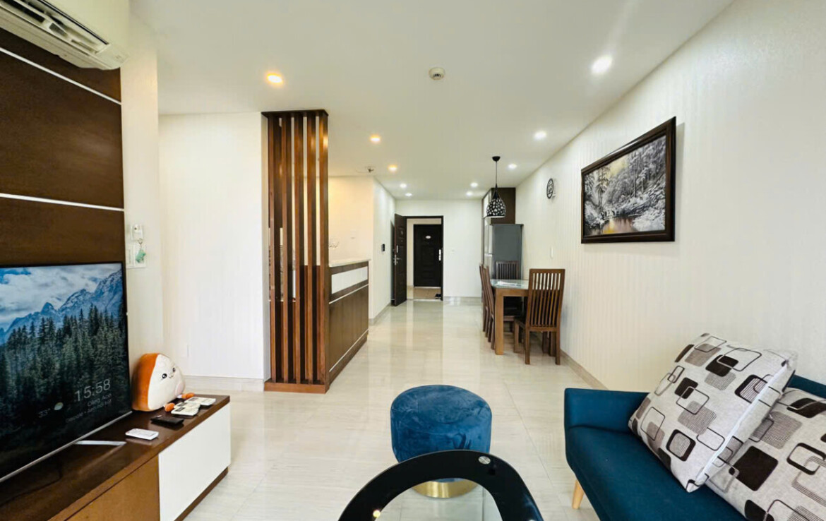 phong khach can ho can ban gap 1170x738 - Cần bán căn hộ chung cư Scenic Valley 1, 71m2, tầng 6 , 02pn, giá 7.160 tỷ, nội thất đầy đủ.