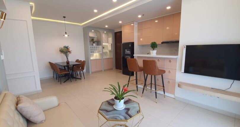 Cho thuê căn hộ 02pn, chung cư Urban Hill, giá 25tr/tháng, nhà đẹp, view Tây Bắc.