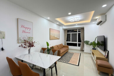 phong khach dep can ho sky garden 3 1 385x258 - Bán căn hộ Sky Garden 3. DT 70m2- Nhà đẹp- Giá tốt- thiết kế 3 Phòng ngủ-2wc- Nội thất như hình- Giá chỉ 5.850 Tỷ