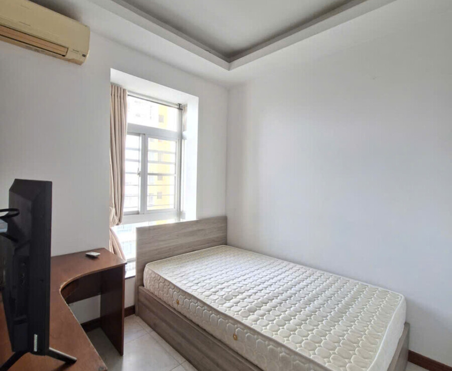 phong ngu 2 7 900x738 - Cho thuê căn hộ Sky Garden 2. DT 81m2 Thiết kế 3 Phòng ngủ-2wc- View hồ bơi- đầy đủ nội thất- Giá rẻ 13 Triệu/Tháng