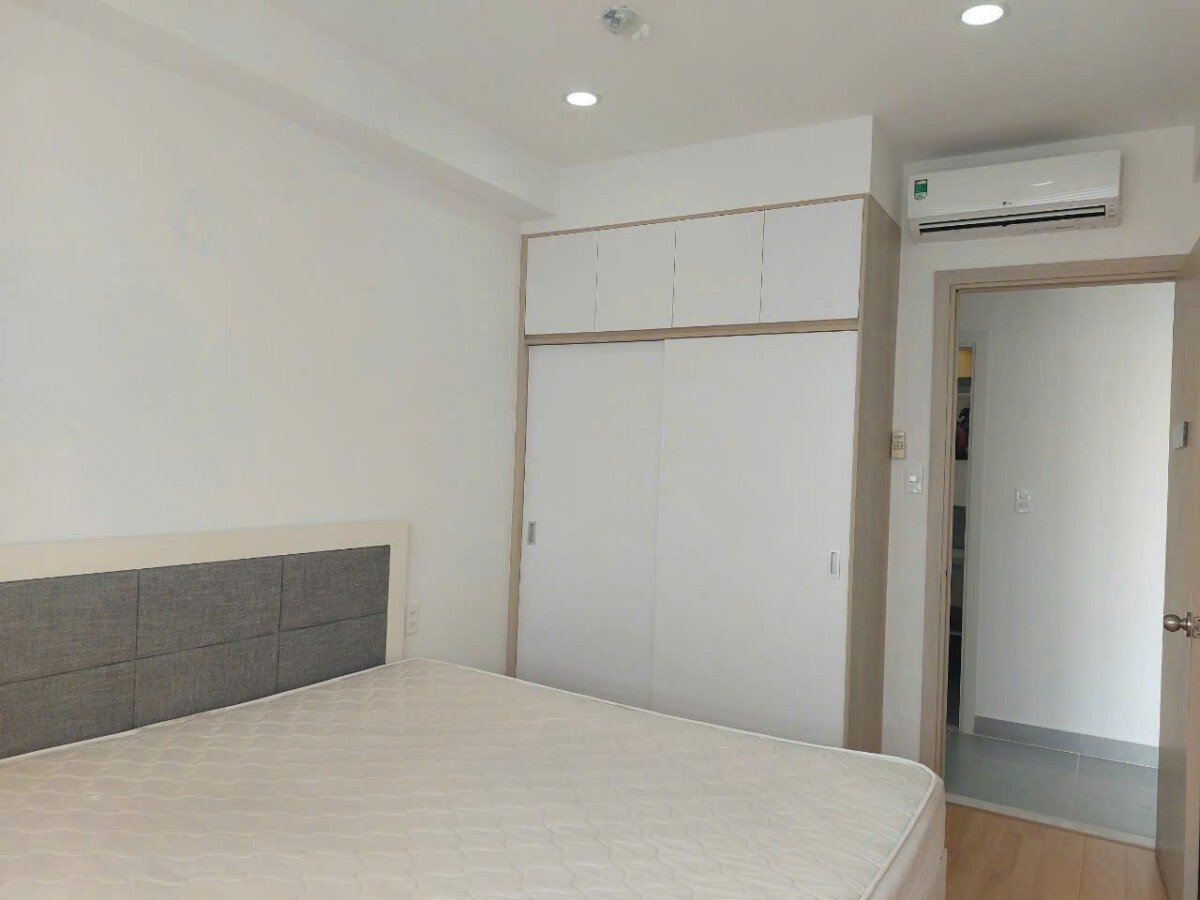 phong ngu 2 can green cho thue - Cho thuê căn hộ Green Valley. DT 86m2 Thiết kế 2 Phòng ngủ-2wc- Nội thất đầy đủ- Đang trống vào ngay- Giá 20 Triệu/Tháng