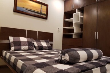 phong ngu can ho ban 3 385x258 - Cần bán căn hộ chung cư Scenic Valley 1, 71m2, tầng 6 , 02pn, giá 7.160 tỷ, nội thất đầy đủ.